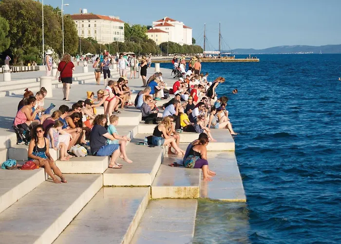 2 Bedroom Stunning In Apartamento Zadar
